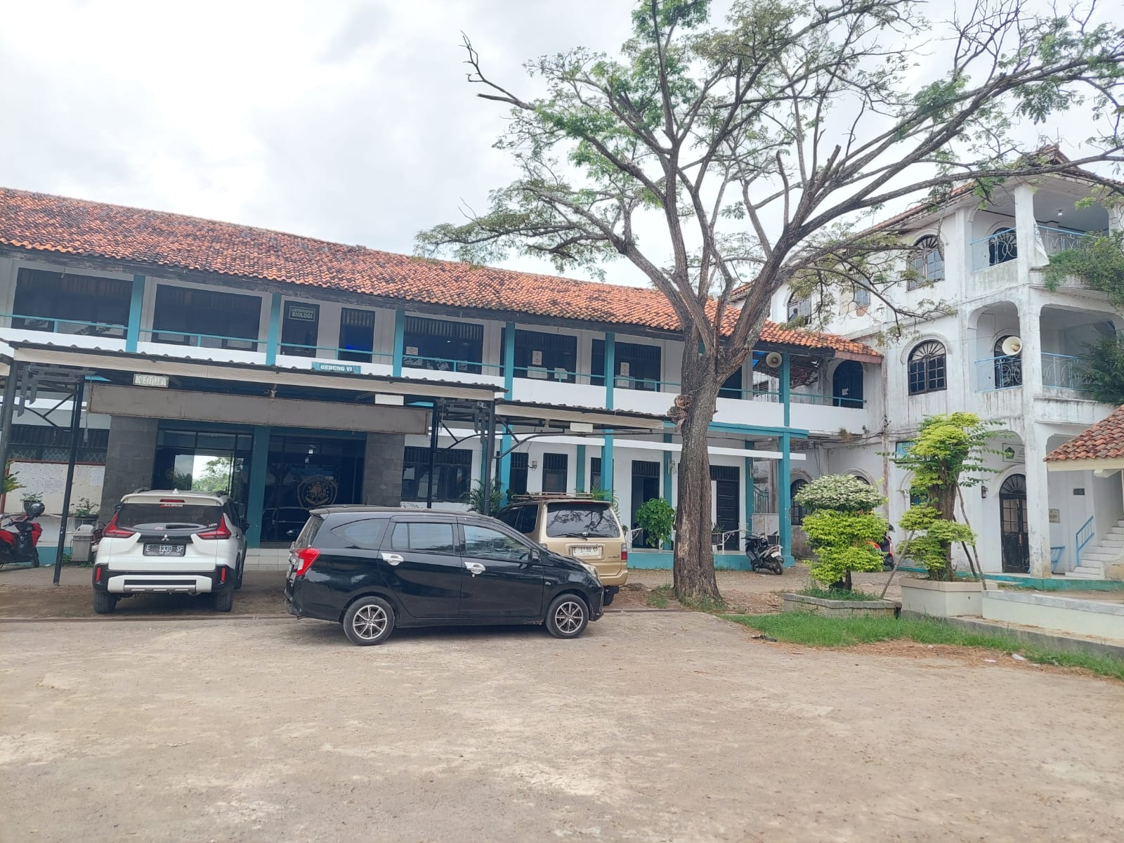 jurusan INSIA dan STKIP AL-AMIN INDRAMAYU kelas karyawan